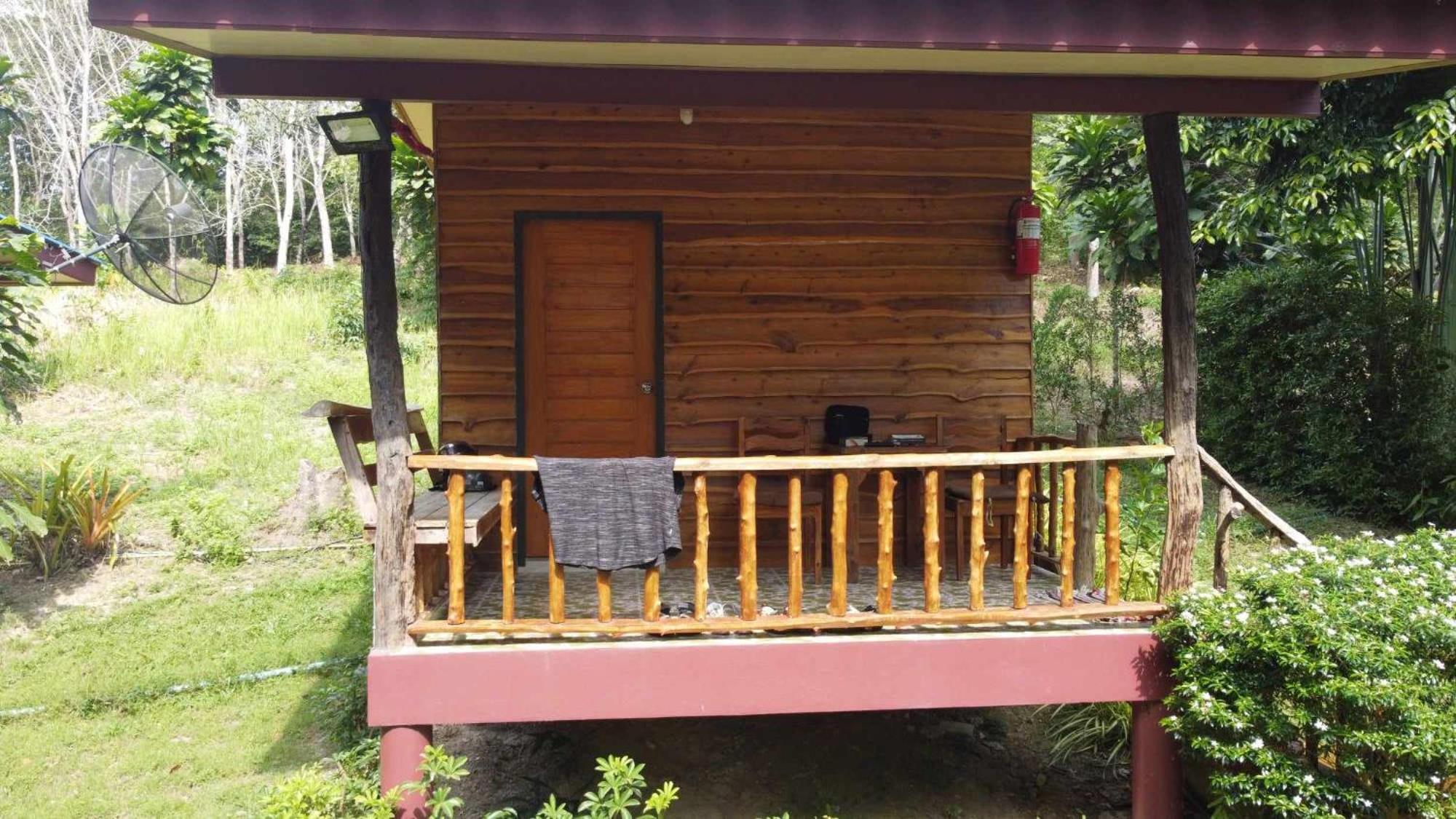 Baan Panseng Bungalow Ko Kut Esterno foto
