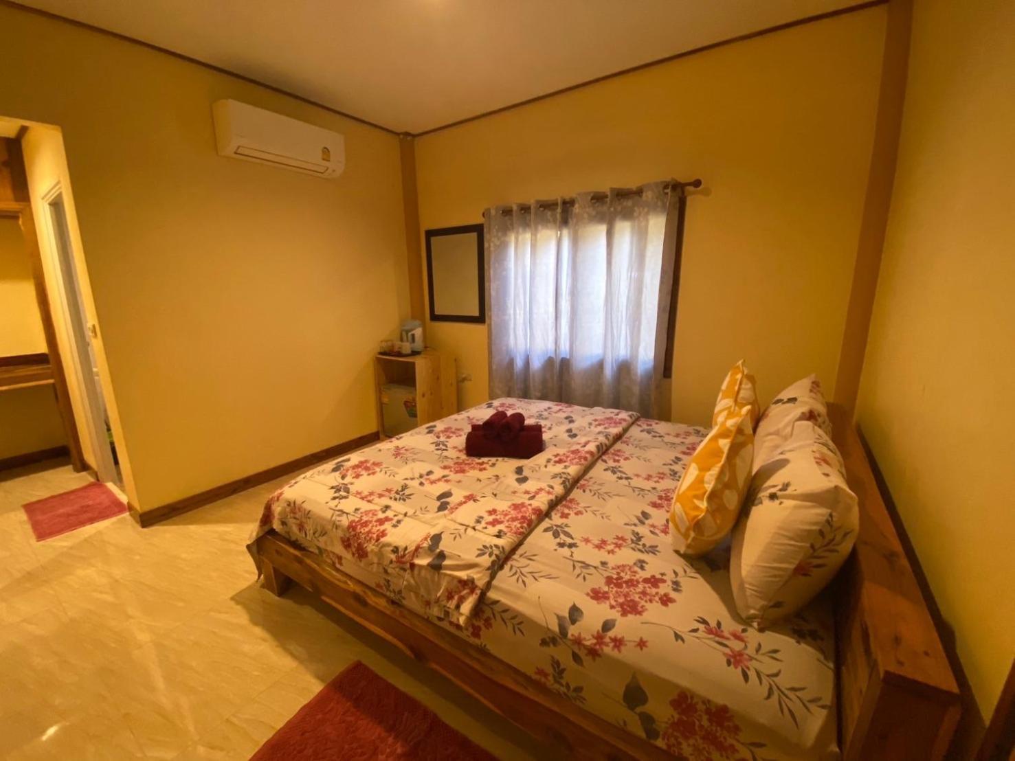 Baan Panseng Bungalow Ko Kut Esterno foto