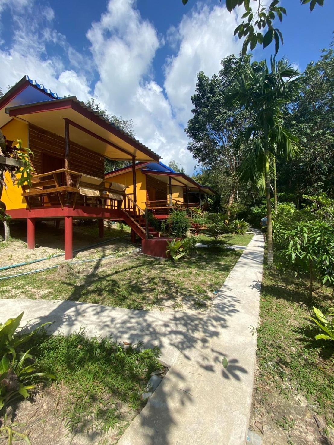 Baan Panseng Bungalow Ko Kut Esterno foto