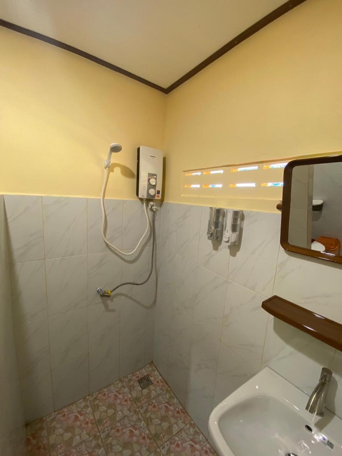 Baan Panseng Bungalow Ko Kut Esterno foto