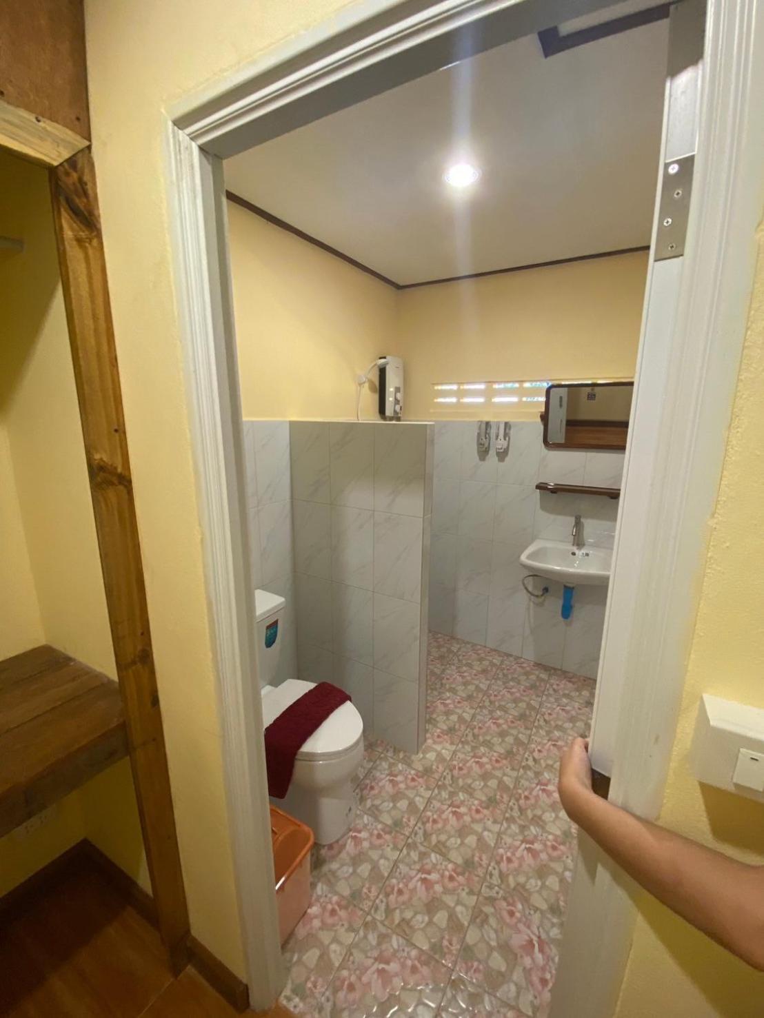 Baan Panseng Bungalow Ko Kut Esterno foto